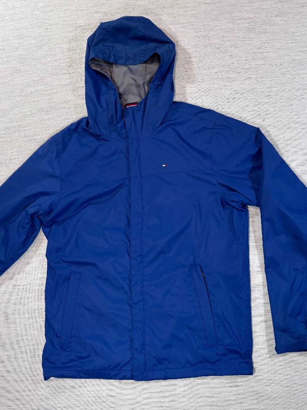 Tommy Hilfiger Men's Hooded Rain Jacket Blue Mesh Lined Waterproof